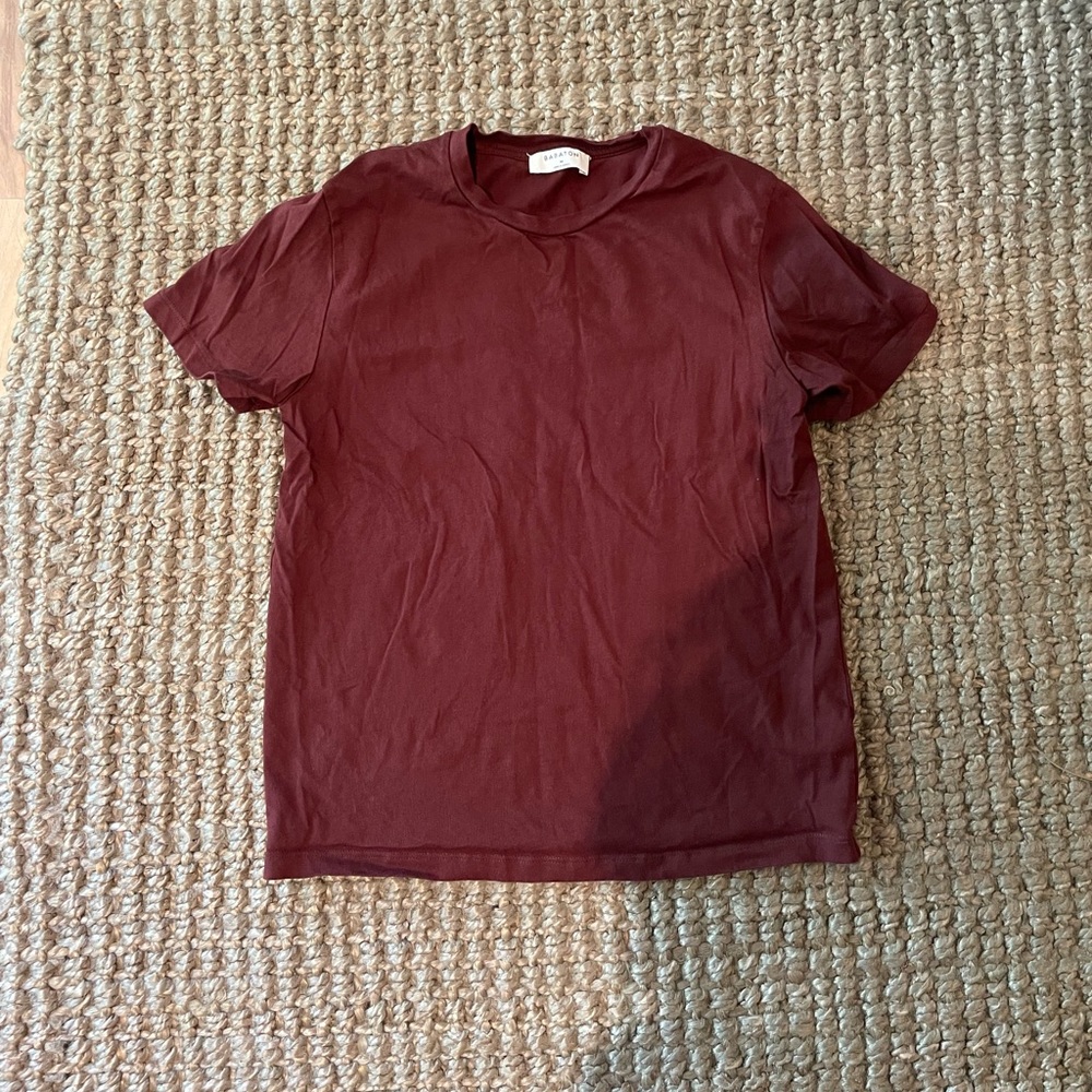 [SOLD] Aritzia Babaton maroon tee